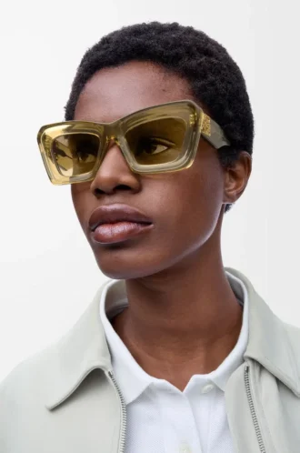 Abgeschrägte Cateye-Sonnenbrille Transparent Olive