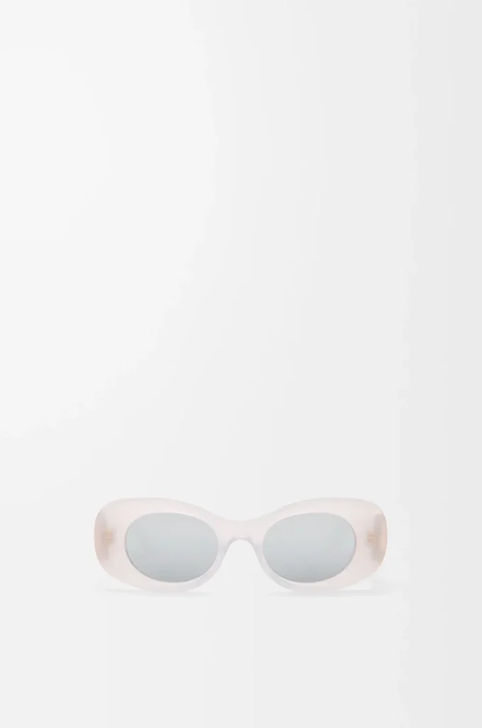 Abgeschrägte ovale Maxi Anagram Sonnenbrille Weiß