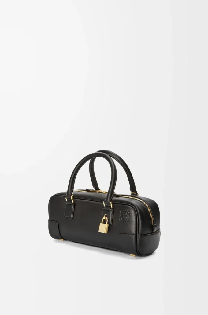 Amazona 23 Cropped Bag aus Nappakalbsleder Schwarz
