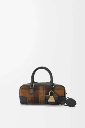 Amazona 23 Cropped-Tasche aus Tartan-Wildleder und Nappaleder in Tan/Schwarz