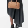 Amazona 23 Tasche aus weichem genarbtem Kalbsleder in Mokka