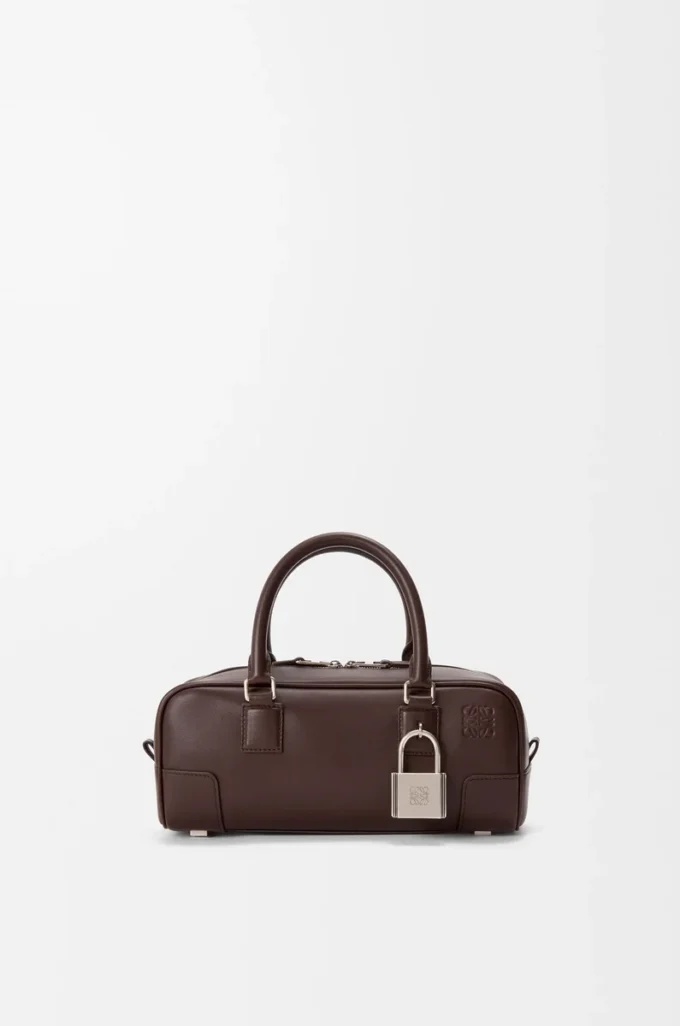 Amazona 23 verkürzte Tasche aus glänzendem Kalbsleder Dunkelbraun