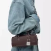 Amazona 23 verkürzte Tasche aus glänzendem Kalbsleder Dunkelbraun