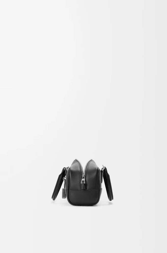 Amazona 23 verkürzte Tasche aus glänzendem Kalbsleder Schwarz