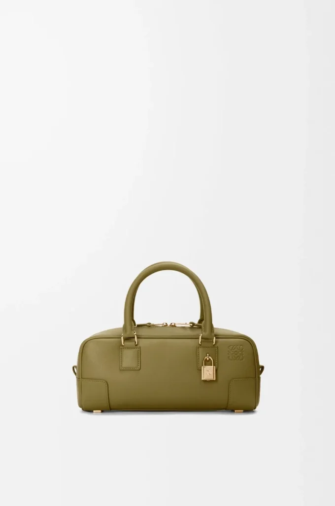 Amazona 23 verkürzte Tasche aus Nappakalbsleder Olive