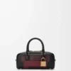 Amazona 23 verkürzte Tasche aus Nappakalbsleder Schwarz/Burgunderrot
