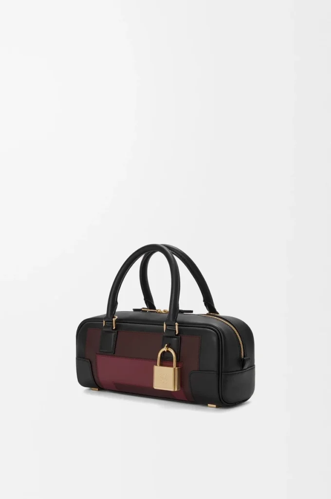 Amazona 23 verkürzte Tasche aus Nappakalbsleder Schwarz/Burgunderrot