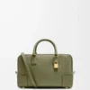 Amazona 28 Tasche aus Nappakalbsleder in Avocadogrün