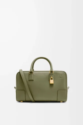 Amazona 28 Tasche aus Nappakalbsleder in Avocadogrün