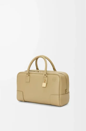 Amazona 28 Tasche aus Nappakalbsleder in Clay Green