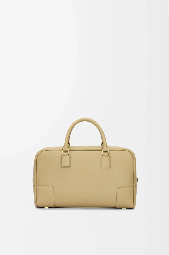 Amazona 28 Tasche aus Nappakalbsleder in Clay Green