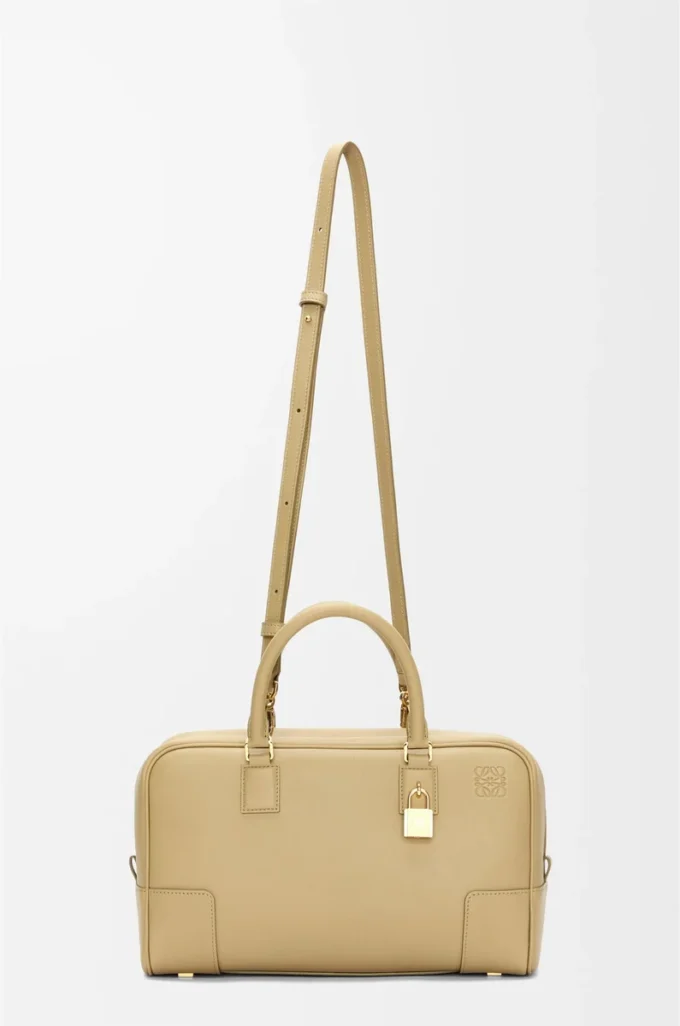 Amazona 28 Tasche aus Nappakalbsleder in Clay Green