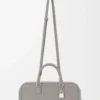 Amazona 28 Tasche aus weichem genarbtem Kalbsleder in Perlgrau