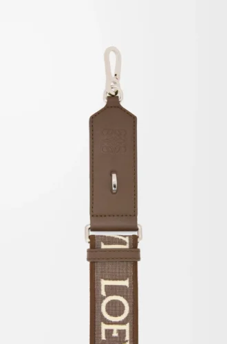 Anagram-Armband aus Jacquard und Kalbsleder in Dark Cigar