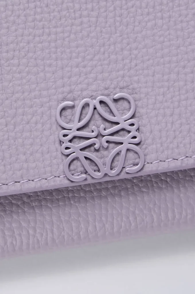 Anagram Continental-Geldbörse aus genarbtem Kalbsleder Dirty Mauve