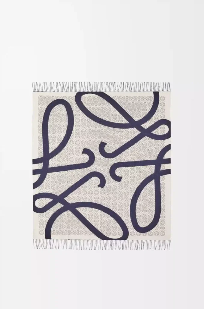 Anagram-Decke aus Wolle Marineblau