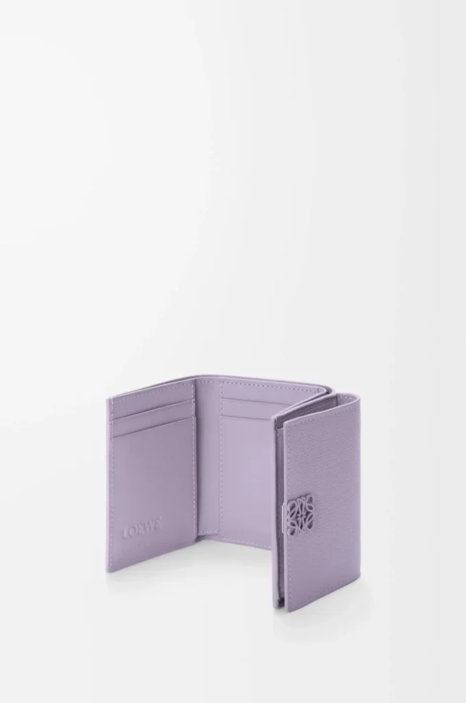 Anagram Dreifach-Geldbörse aus genarbtem Kalbsleder in Dirty Mauve