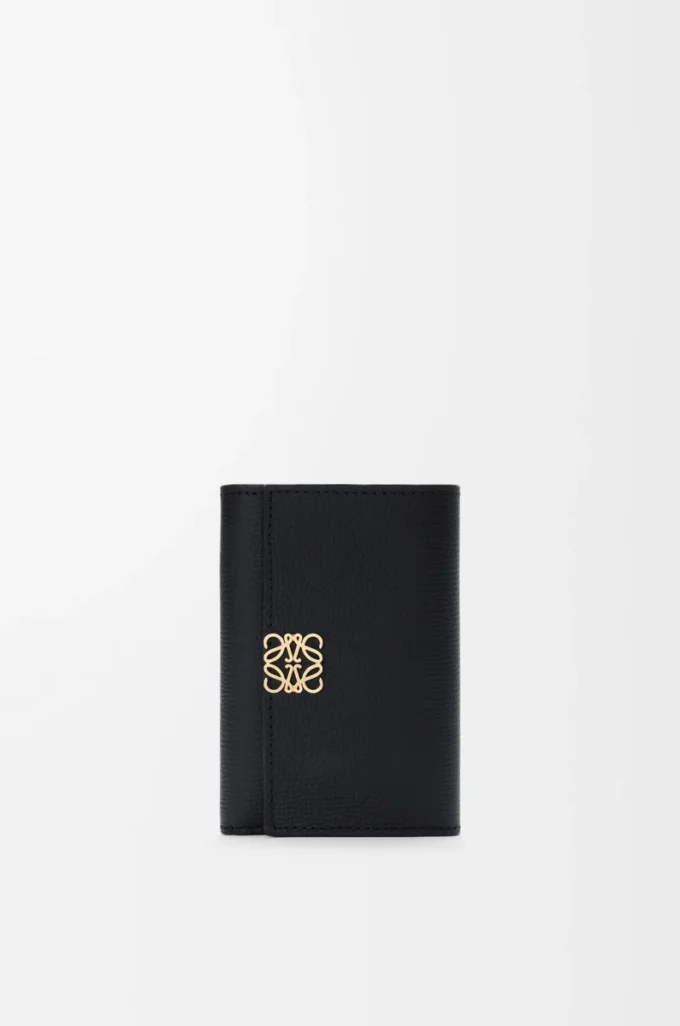 Anagram kleine vertikale Geldbörse aus genarbtem Kalbsleder Black/Gold