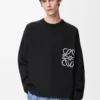 Anagram-Pocket-Pullover aus Baumwollmischung Schwarz/Weiß