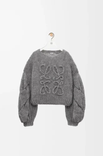 Anagram-Pullover aus Mohair in Grau Melange