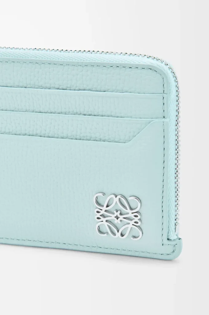 Anagram quadratischer Münz- und Kartenhalter aus genarbtem Kalbsleder Frozen