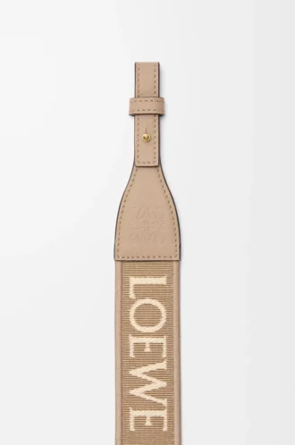 Anagram-Schlaufenriemen aus Jacquard und Kalbsleder Sand