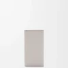 Anagram Schlüsselanhänger aus genarbtem Kalbsleder Light Ghost Grey