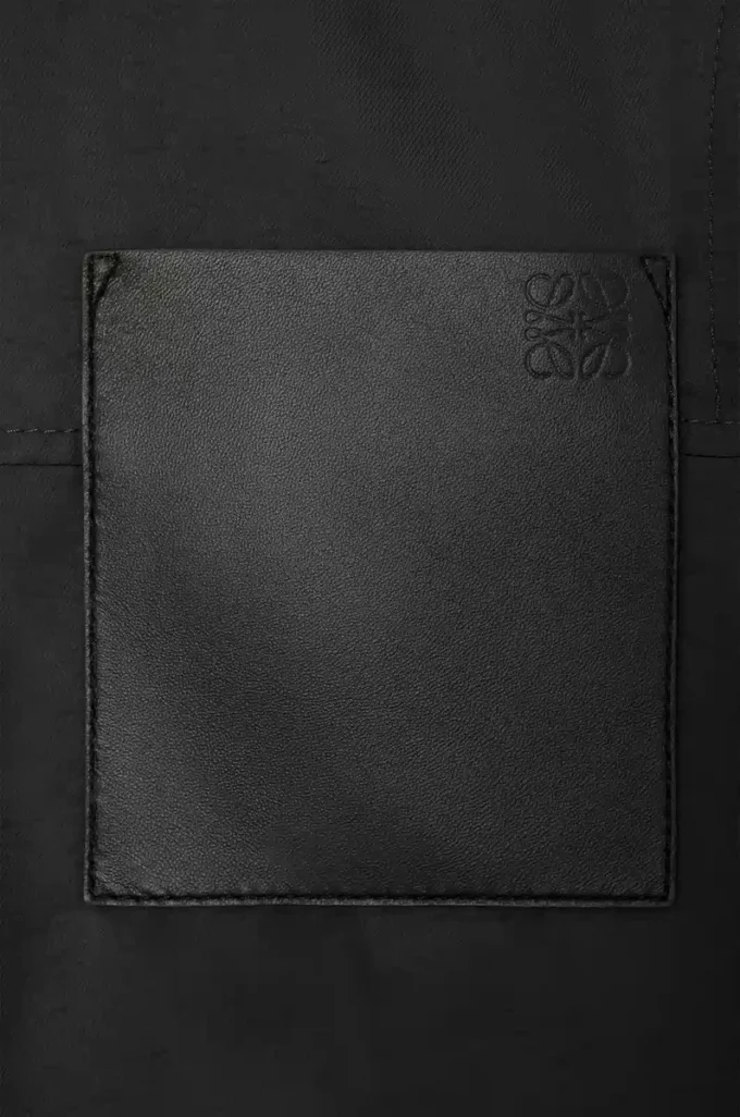Arbeitsjacke aus Cupro-Mischgewebe Schwarz