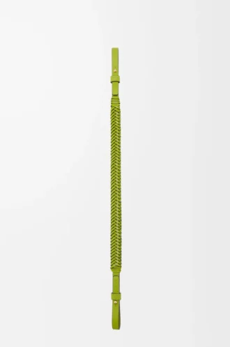 Arrow Kurztasche aus Kalbsleder in Wiesengrün
