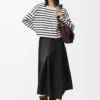 Asymmetrischer Rock aus Satin-Nappa-Lammleder Schwarz
