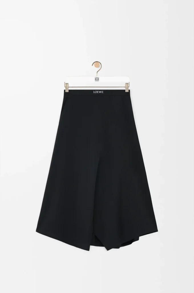 Asymmetrischer Rock aus Wolle Schwarz