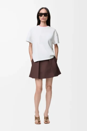 Asymmetrisches T-Shirt aus Baumwollmischung in Weiß