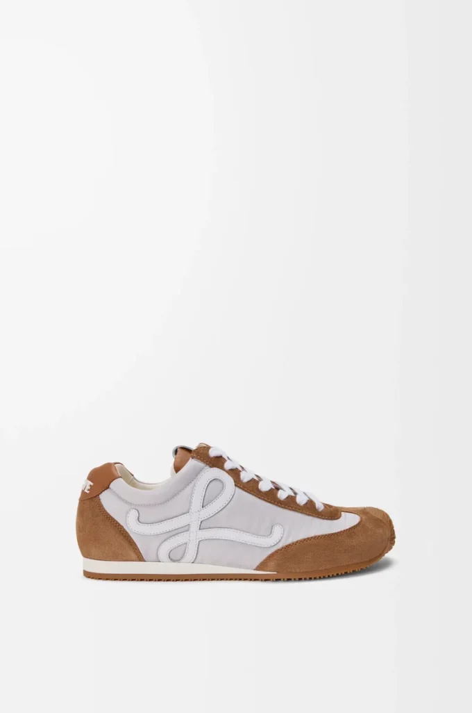 Ballet Runner 2.0 aus Nylon und Kalbsleder Grau/Weiß/Hellbraun