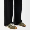 Ballet Runner 2.0 aus Nylon und Kalbsleder Hellkhaki/Schwarz/Weiß