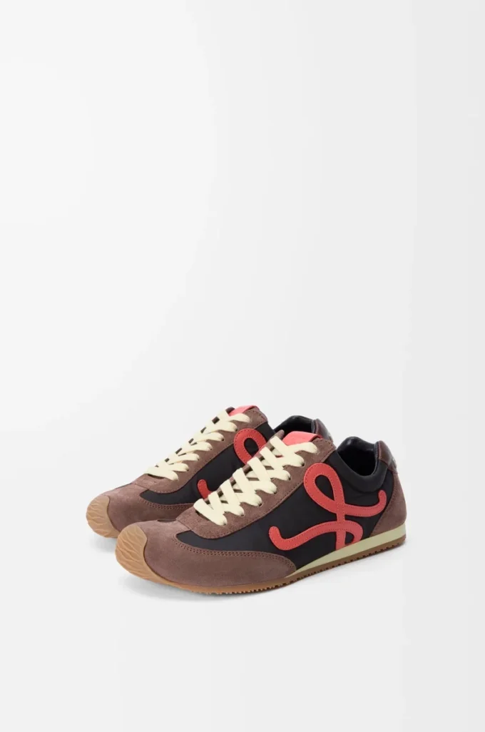 Ballet Runner 2.0 aus Nylon und Kalbsleder Schokolade/Koralle/Gelb