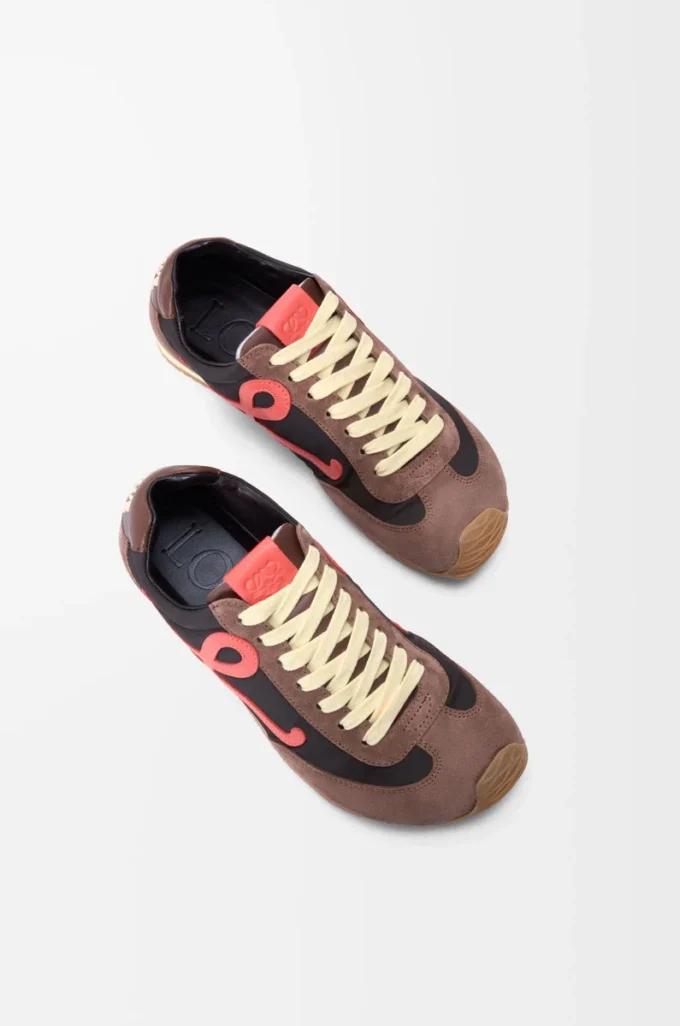 Ballet Runner 2.0 aus Nylon und Kalbsleder Schokolade/Koralle/Gelb