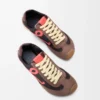 Ballet Runner 2.0 aus Nylon und Kalbsleder Schokoladenbraun/Koralle/Gelb