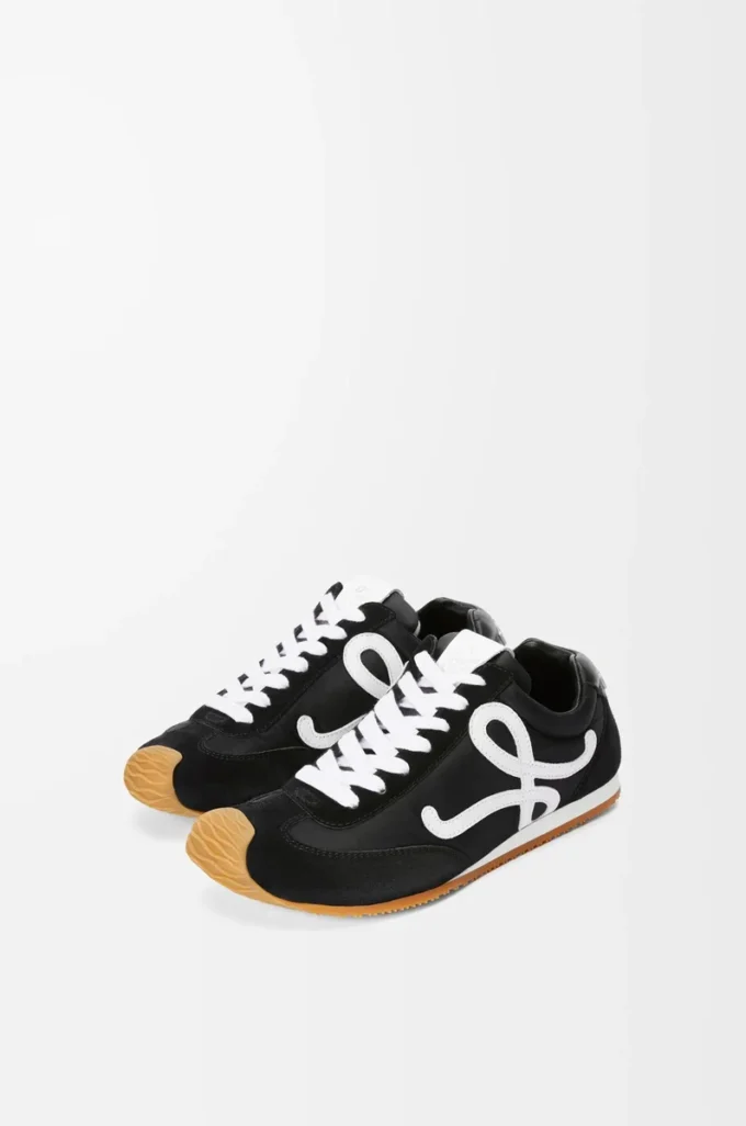 Ballet Runner 2.0 aus Nylon und Kalbsleder Schwarz/Weiß
