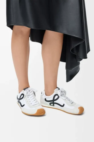 Ballet Runner 2.0 aus Nylon und Kalbsleder Weiß/Schwarz