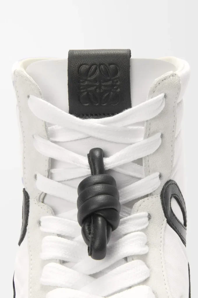 Ballet Runner 2.0 High-Top aus Nylon und Kalbsleder Weiß/Schwarz