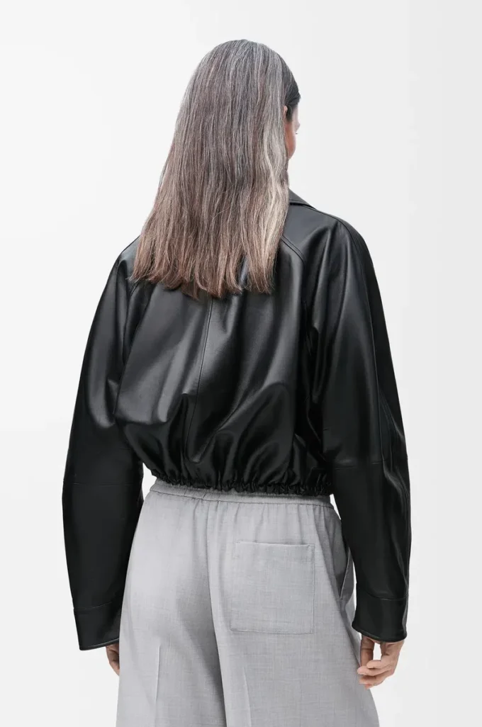 Ballonjacke aus schwarzem Nappalammleder