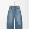 Barrel-Jeans aus Denim Washed Denim