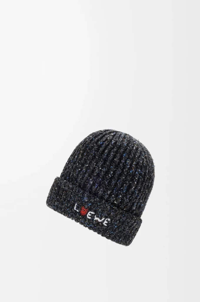 Beanie aus einer Mischung aus Wolle, Seide und Alpaka Schwarz meliert
