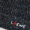 Beanie aus einer Mischung aus Wolle, Seide und Alpaka Schwarz meliert