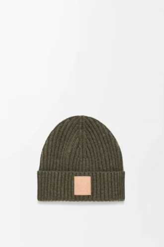 Beanie aus Kaschmir in Dunkelkhaki