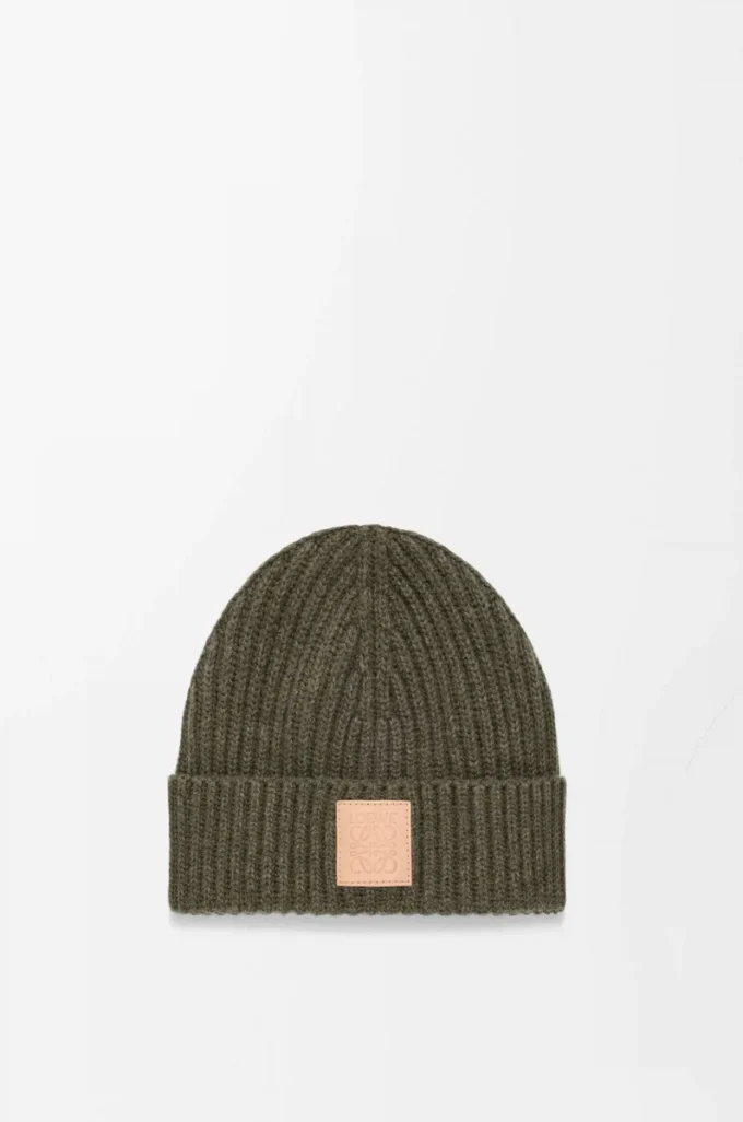 Beanie aus Kaschmir in Dunkelkhaki
