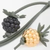 Beeren-Anhänger aus klassischem Kalbsleder in Schwarz/Grün