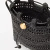 Beutel mit Kordelzug aus Raffia Schwarz