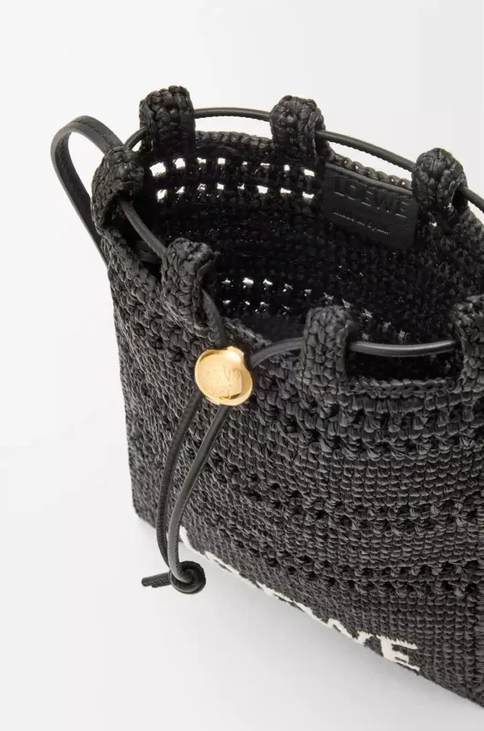 Beutel mit Kordelzug aus Raffia Schwarz