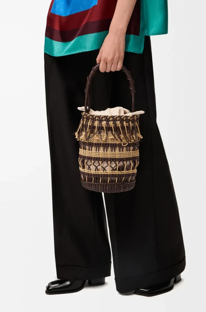 Beuteltasche aus Kordel und Leder Dunkelbraun/Mehrfarbig